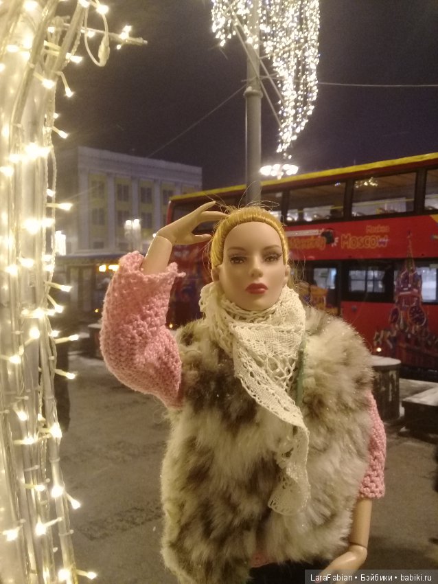 Рания аль Фируз в ГУМе или фото по-королевски