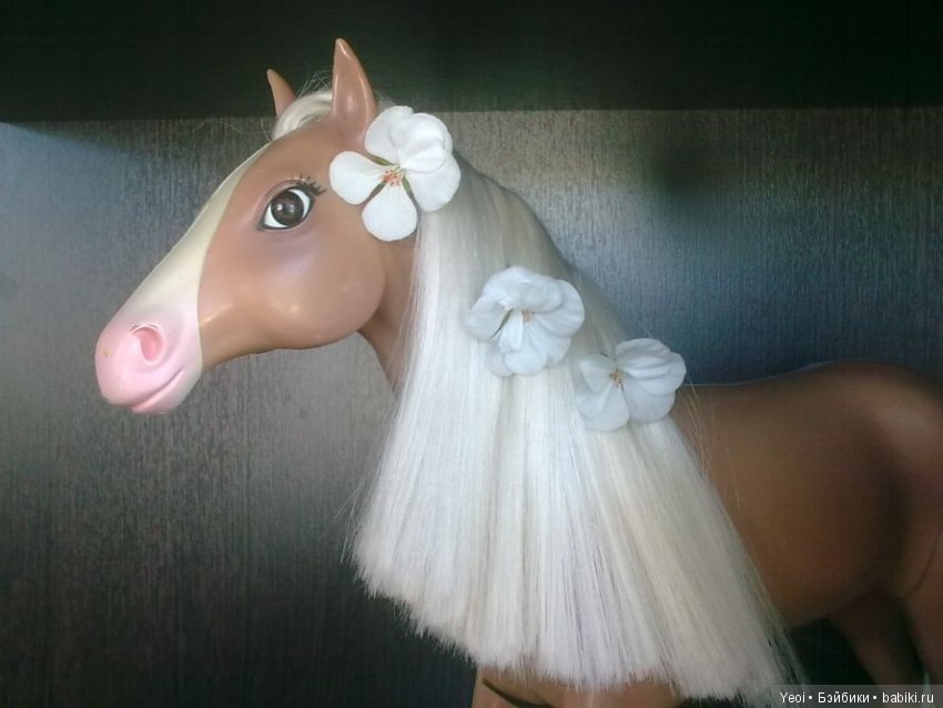 Лошадь для кукол 1/6 Лив Мускат от Spin Master (фото 6)