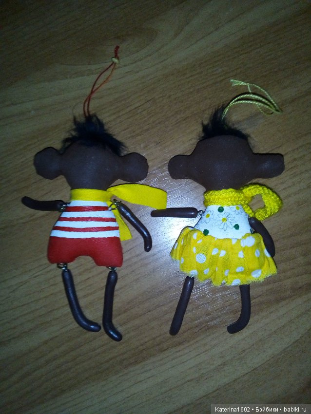 Елочные игрушки — Авторские игрушки из разных материалов: синельная проволока (фото 4)