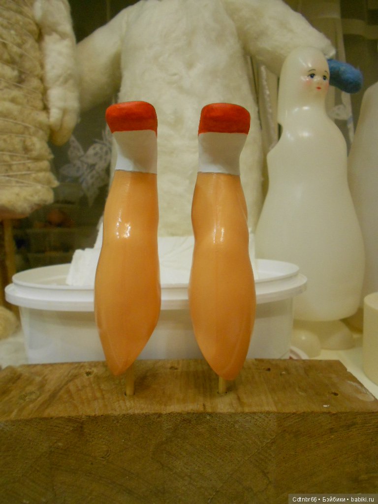 В поисках ножек или... Нет в наличии запчастей. Как же быть? Решение проблемы.Как то вот так