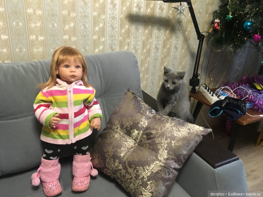 Моя малышка, ездила менять свой имидж