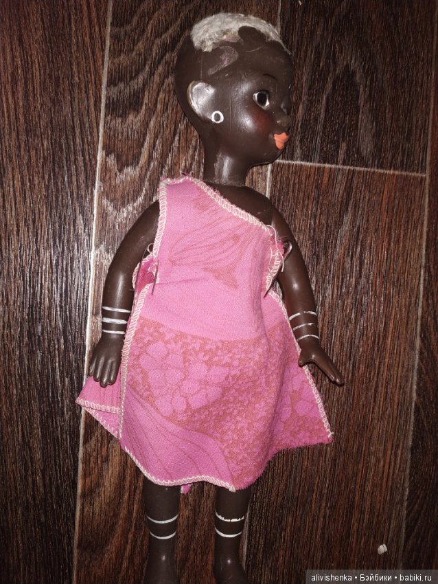 Как приклеить вату на голову кукле (фото 4)