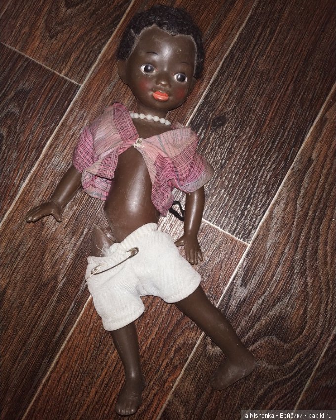 Как приклеить вату на голову кукле