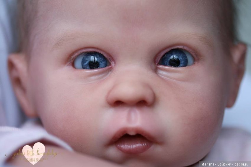 Bobbie скульптора Linda Murray, автор прототипа Jacqueline Kramer