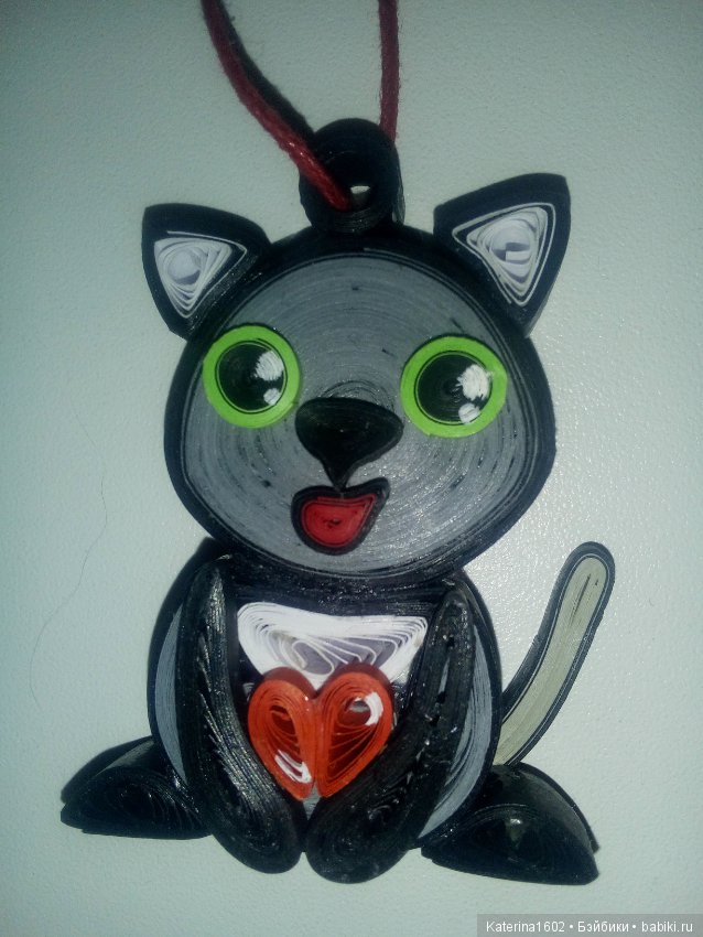 Новогодние игрушки из бумаги