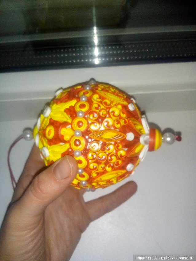 Новогодние игрушки из бумаги (фото 6)