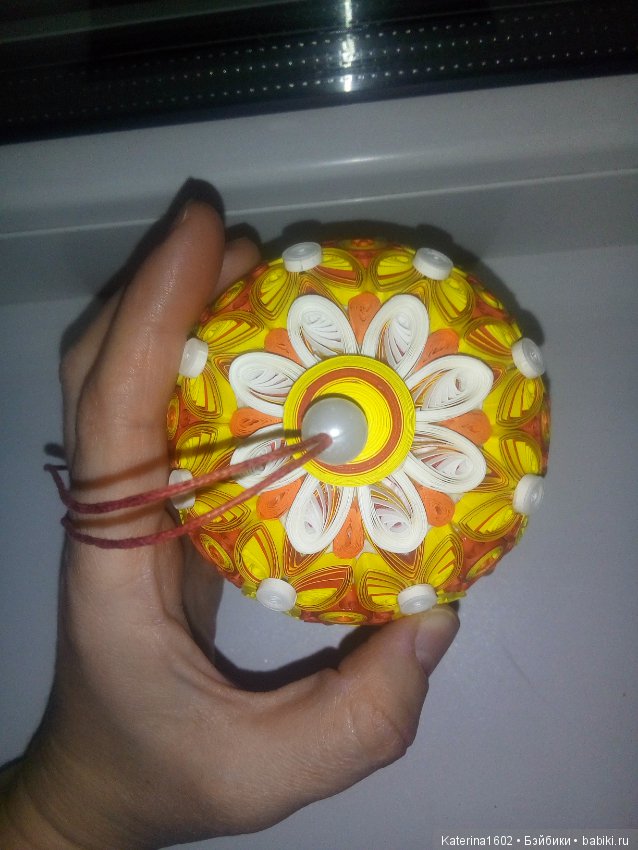 Новогодние игрушки из бумаги (фото 3)