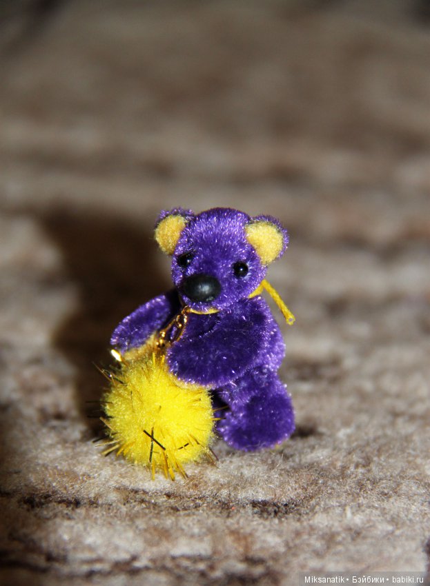 Маленькие мишки, ставшие большими друзьями