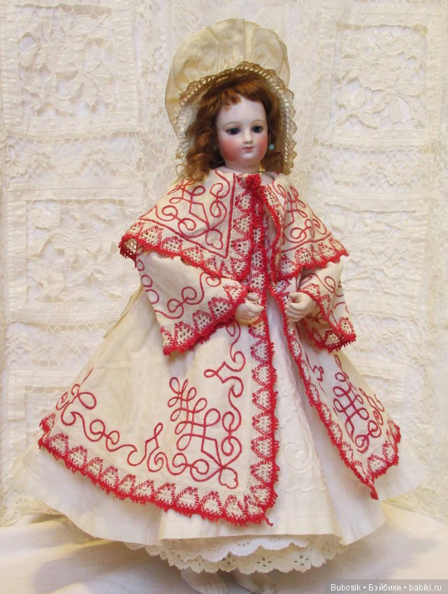 Lily De Nuremberg и ее гардероб