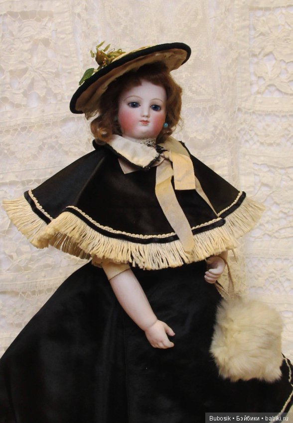 Lily De Nuremberg и ее гардероб