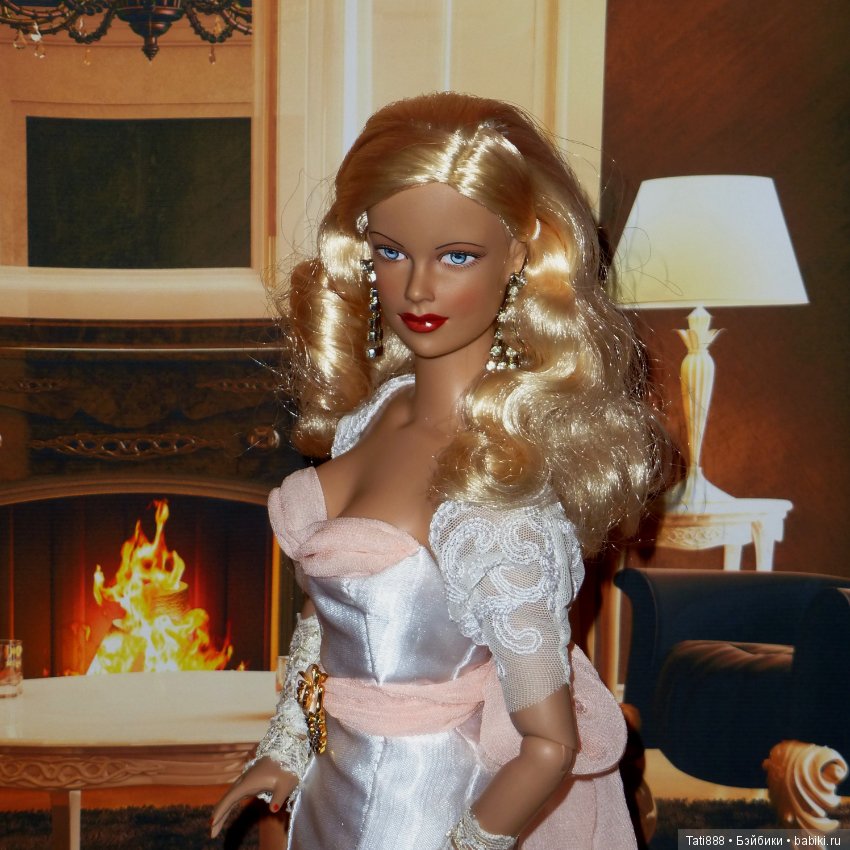 Тоннерки моя страсть, часть 44. Экстровагантная бландинка