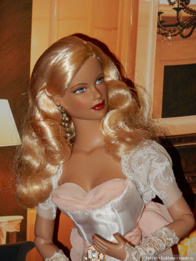 Тоннерки моя страсть, часть 44. Экстровагантная бландинка