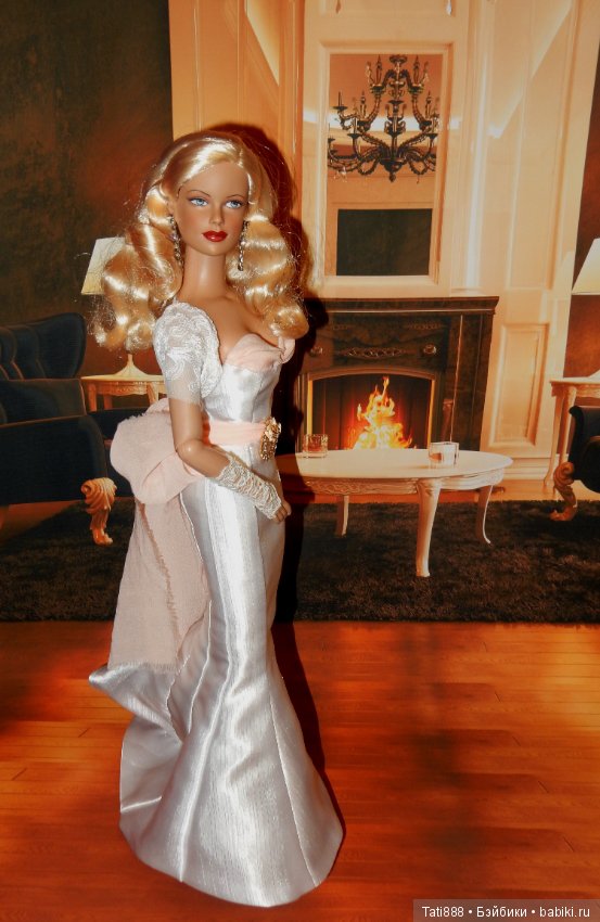 Тоннерки моя страсть, часть 44. Экстровагантная бландинка