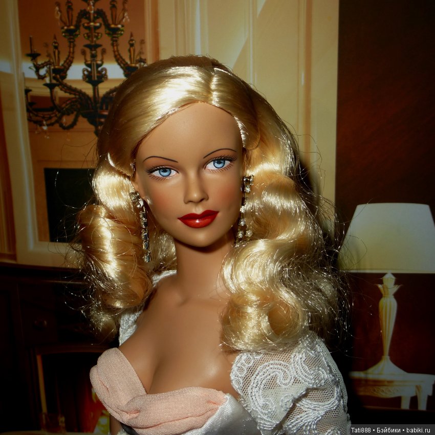 Тоннерки моя страсть, часть 44. Экстровагантная бландинка