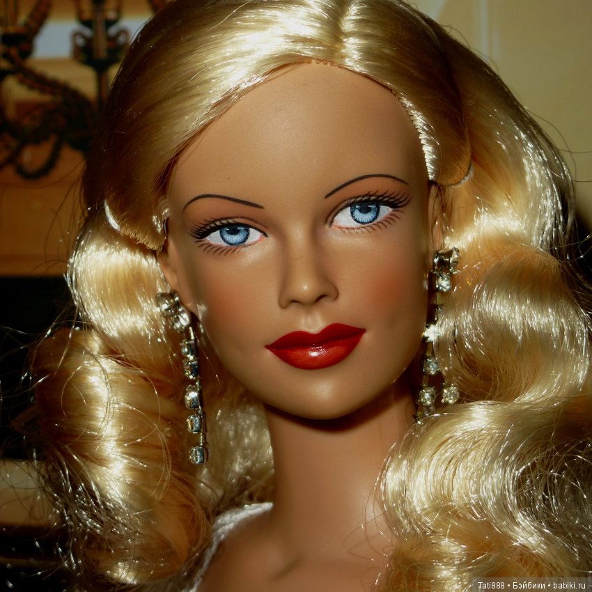 Тоннерки моя страсть, часть 44. Экстровагантная бландинка