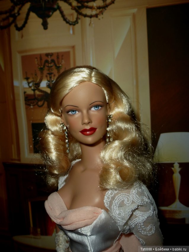 Тоннерки моя страсть, часть 44. Экстровагантная бландинка