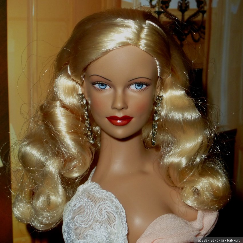 Тоннерки моя страсть, часть 44. Экстровагантная бландинка