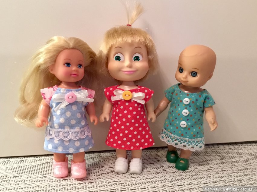 Платья для маленькой куколки своими руками