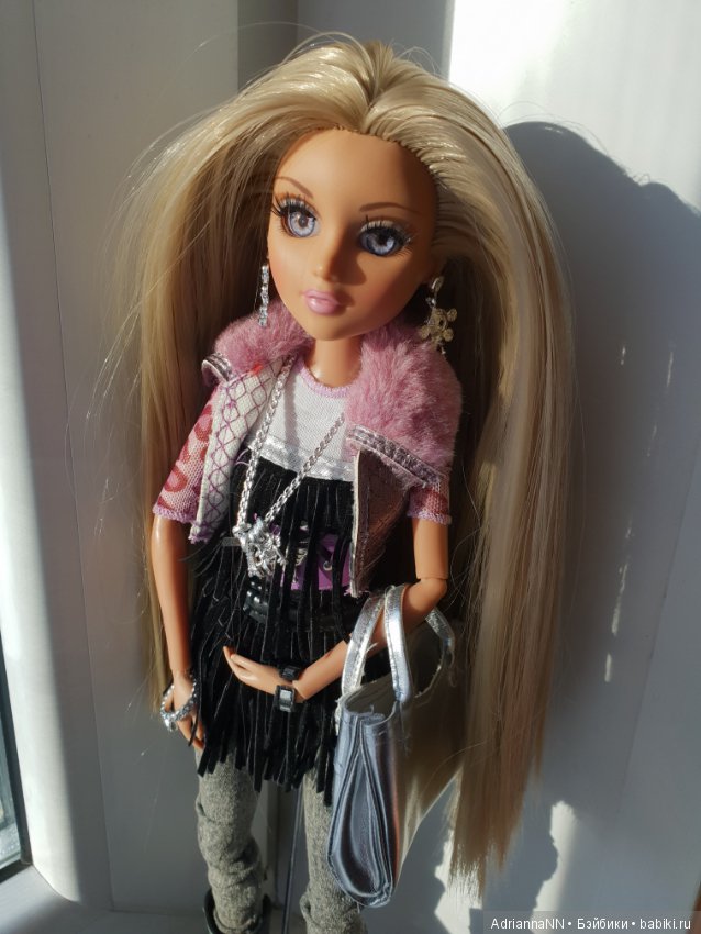 Красавица Иоланта) ООАК Мокси Тинз Мелроуз (фото 3)