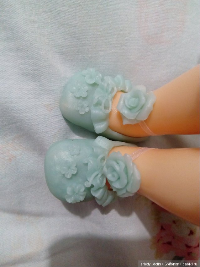 Лепим туфельки куколке — Советские винтажные куклы (СССР): Ленигрушка