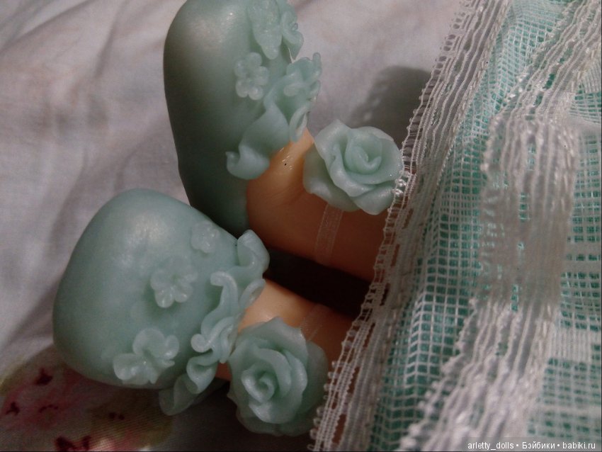 Лепим туфельки куколке — Советские винтажные куклы (СССР): Ленигрушка