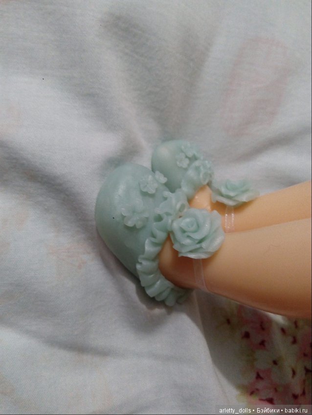 Лепим туфельки куколке — Советские винтажные куклы (СССР): Ленигрушка