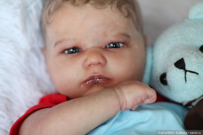 Малыш Марк, realborn London awake