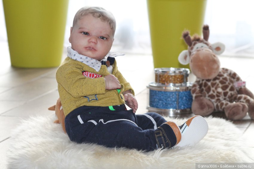 Малыш Марк, realborn London awake