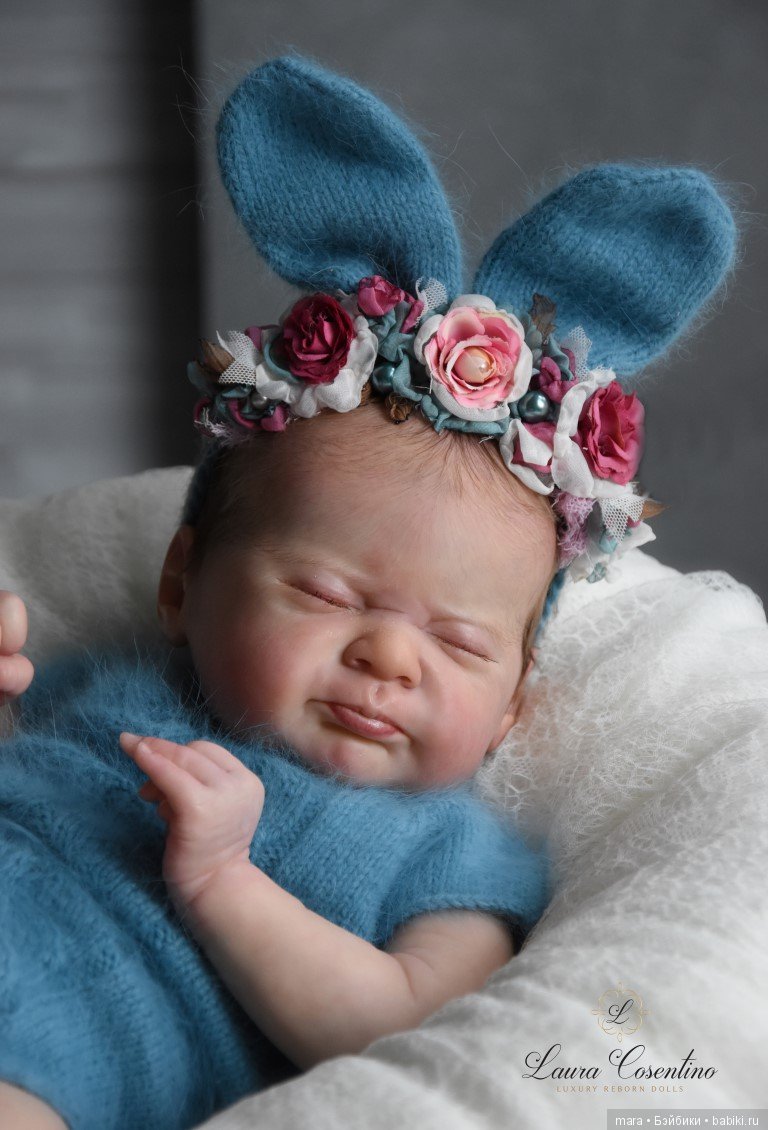 Azalea скульптора Laura Lee Eagles, автор прототипа Laura Cosentino