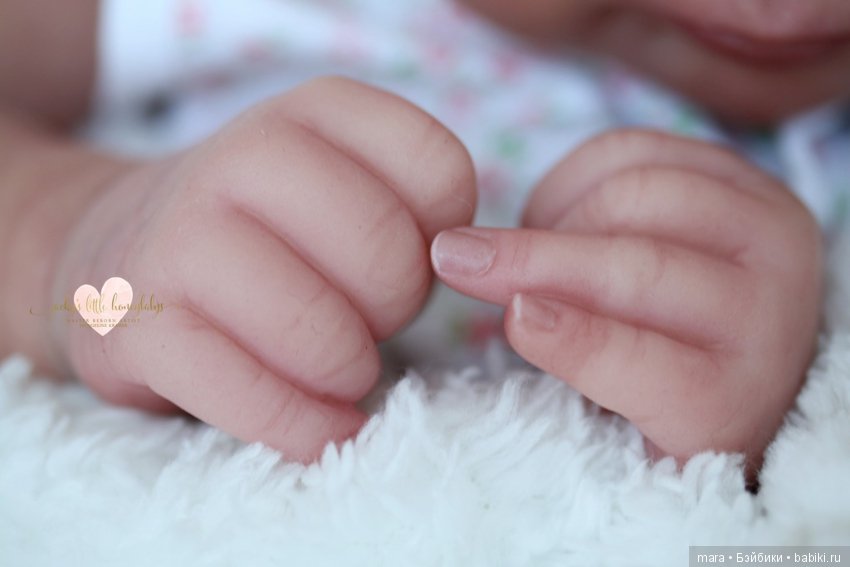 Azalea скульптора Laura Lee Eagles, автор прототипа Jacqueline Kramer