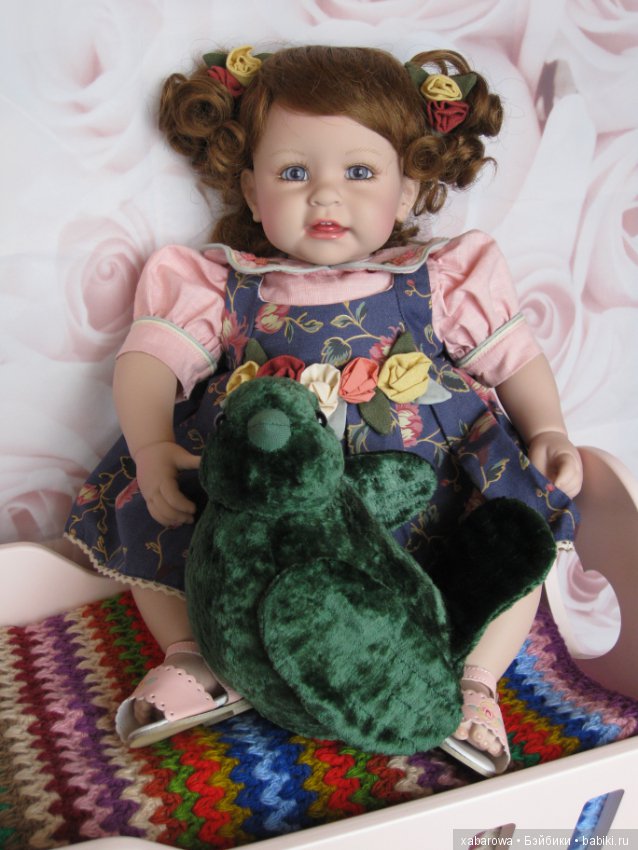 Сизокрылая голубка с куколками фирмы Adora (фото 2)