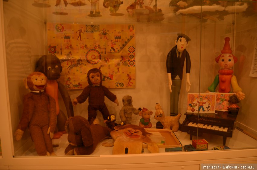 Фотообзор выставки "Елочная игрушка" на Карповке 32 (в "Музеи игрушки" Санкт-Петербург) (фото 4)