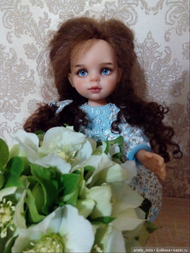 Зайка и сочинские цветочки