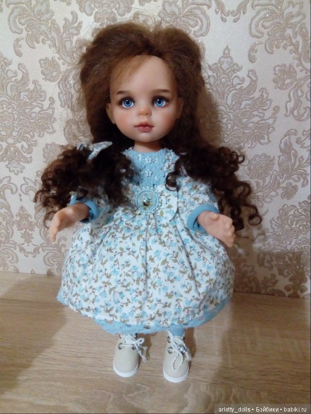 Зайка и сочинские цветочки