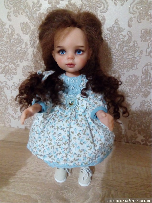 Зайка и сочинские цветочки