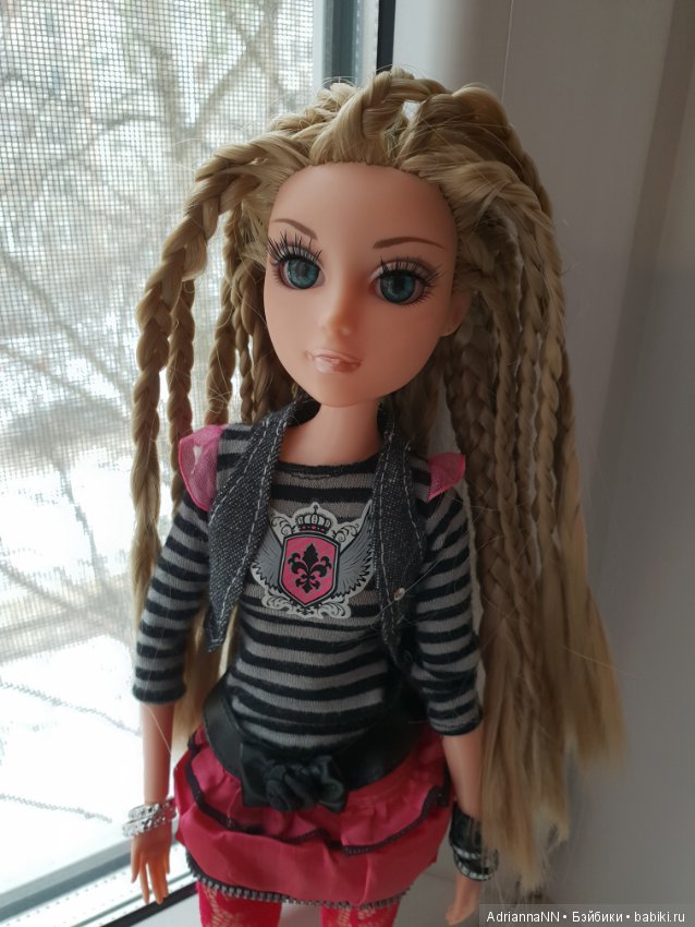Пепельная блондинка Тристен. ООАК куклы Мокси Тинз (фото 9)