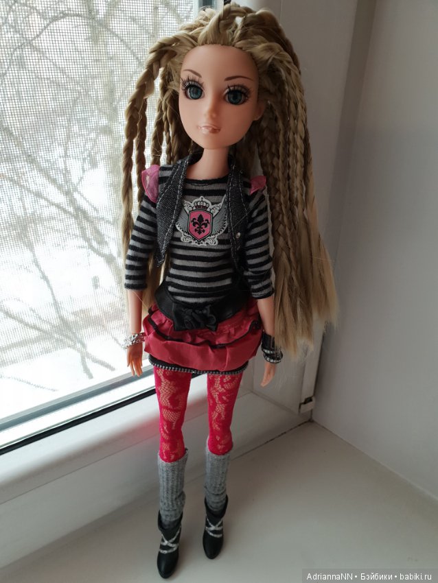 Пепельная блондинка Тристен. ООАК куклы Мокси Тинз (фото 10)