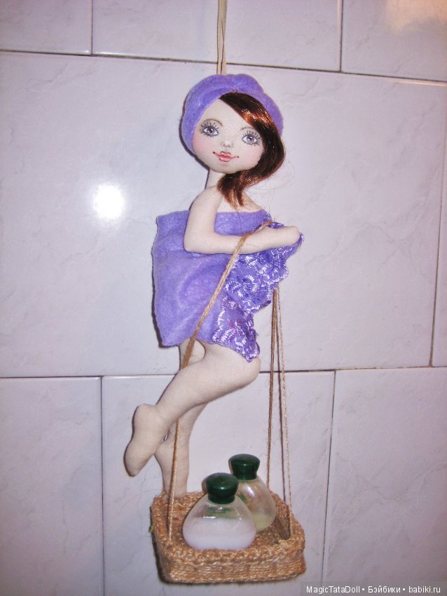 И снова 2 кокетки, текстильные куклы для ванной комнаты (фото 10)