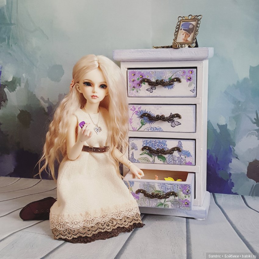 Комодик для Мирвен — Мебель для кукол и домиков: фото (фото 3)