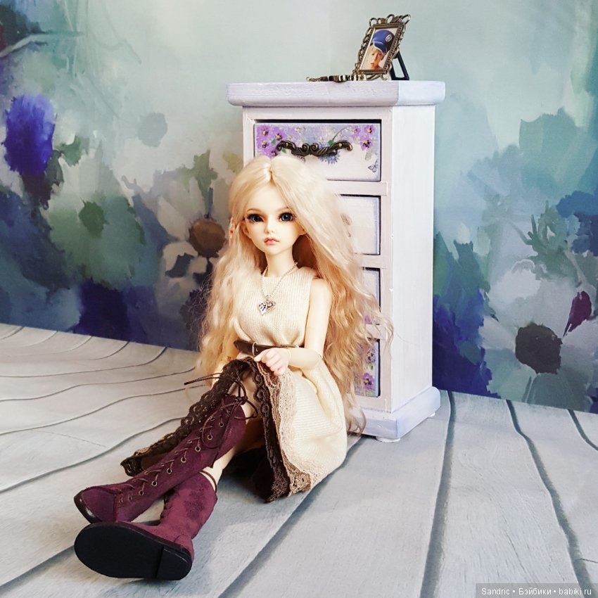 Комодик для Мирвен — Мебель для кукол и домиков: фото