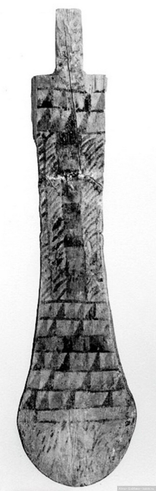 Древнеегипетские плоские деревянные куклы с волосами из глиняных бусин (Paddle doll) (фото 8)