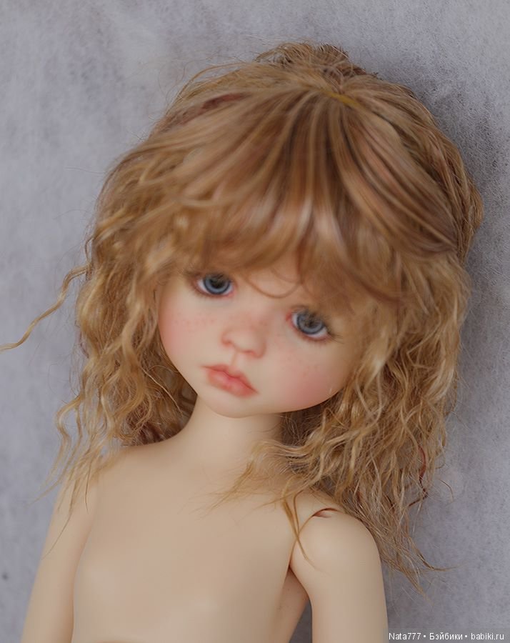 Новые парички для Chanelle