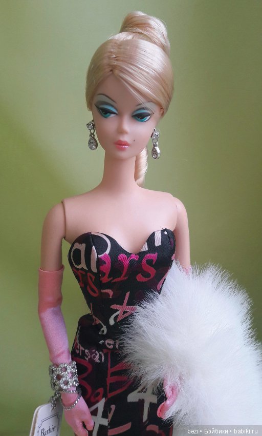 Элегантная классика Barbie Silkstone