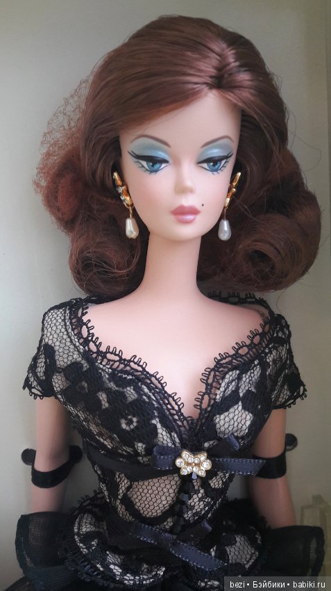 Элегантная классика Barbie Silkstone (фото 5)