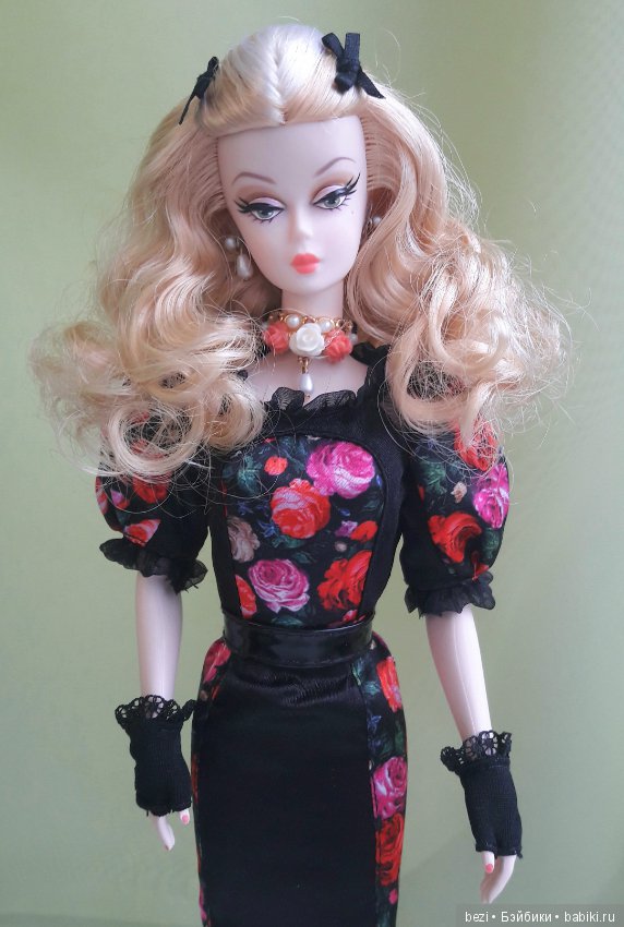 Элегантная классика Barbie Silkstone
