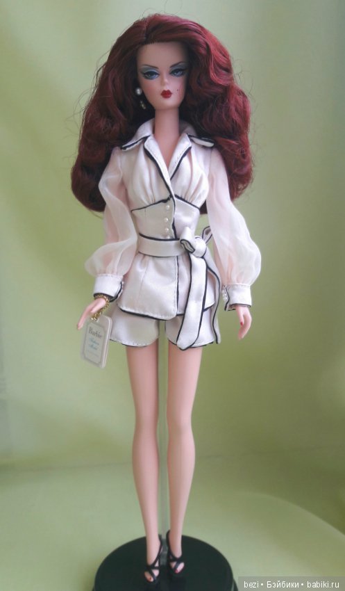 Элегантная классика Barbie Silkstone