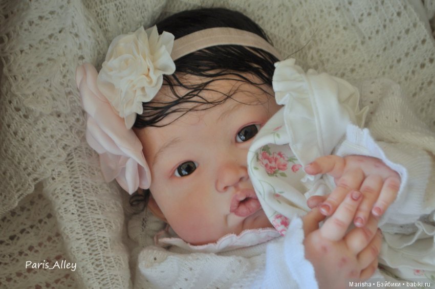 Lea скульптора Ping Lau, автор прототипа Crystal Nguyen