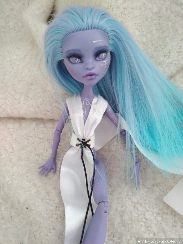 После долгого перерыва — ООАК Monster High и Ever After High: репейнт (фото 2)