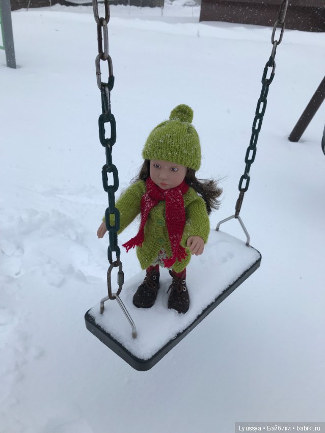 Зимняя прогулка — Игровые куклы Zwergnase (Цвергназе) Junior: Джуниор