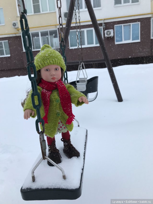 Зимняя прогулка — Игровые куклы Zwergnase (Цвергназе) Junior: Джуниор